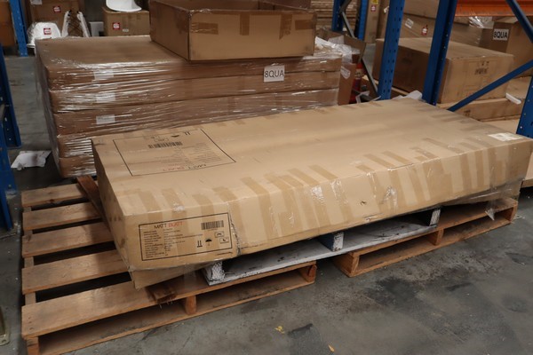 Lindeman's Bin 40 Merlot (6x 750mL).