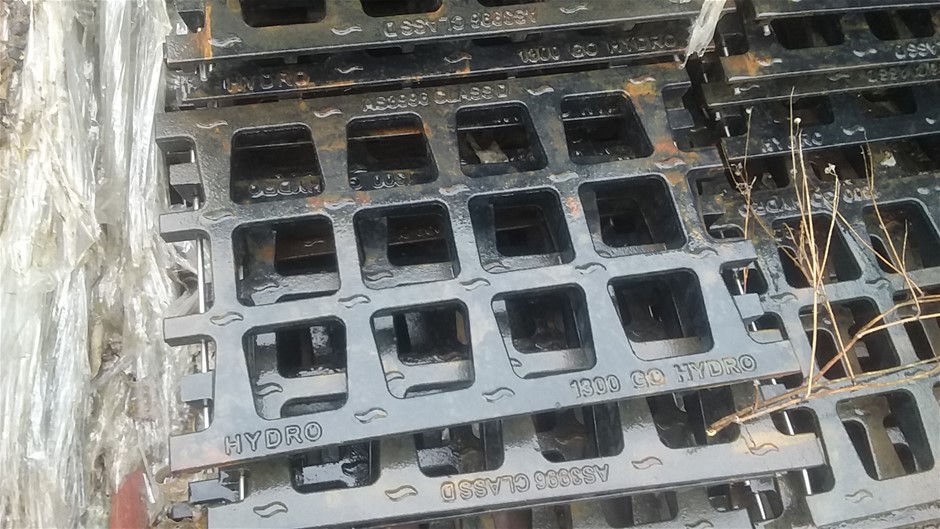 900mm GP/Digging Bucket To Suit 8T Excavator(Unused)