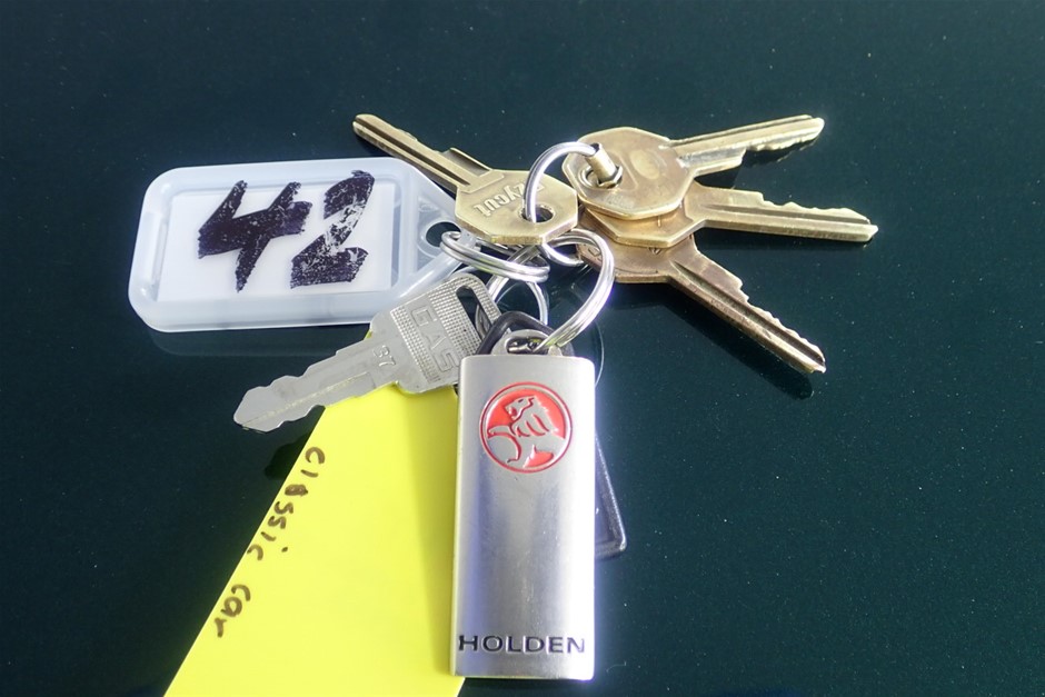 END OF LEASE SALE: Portable CarPlay