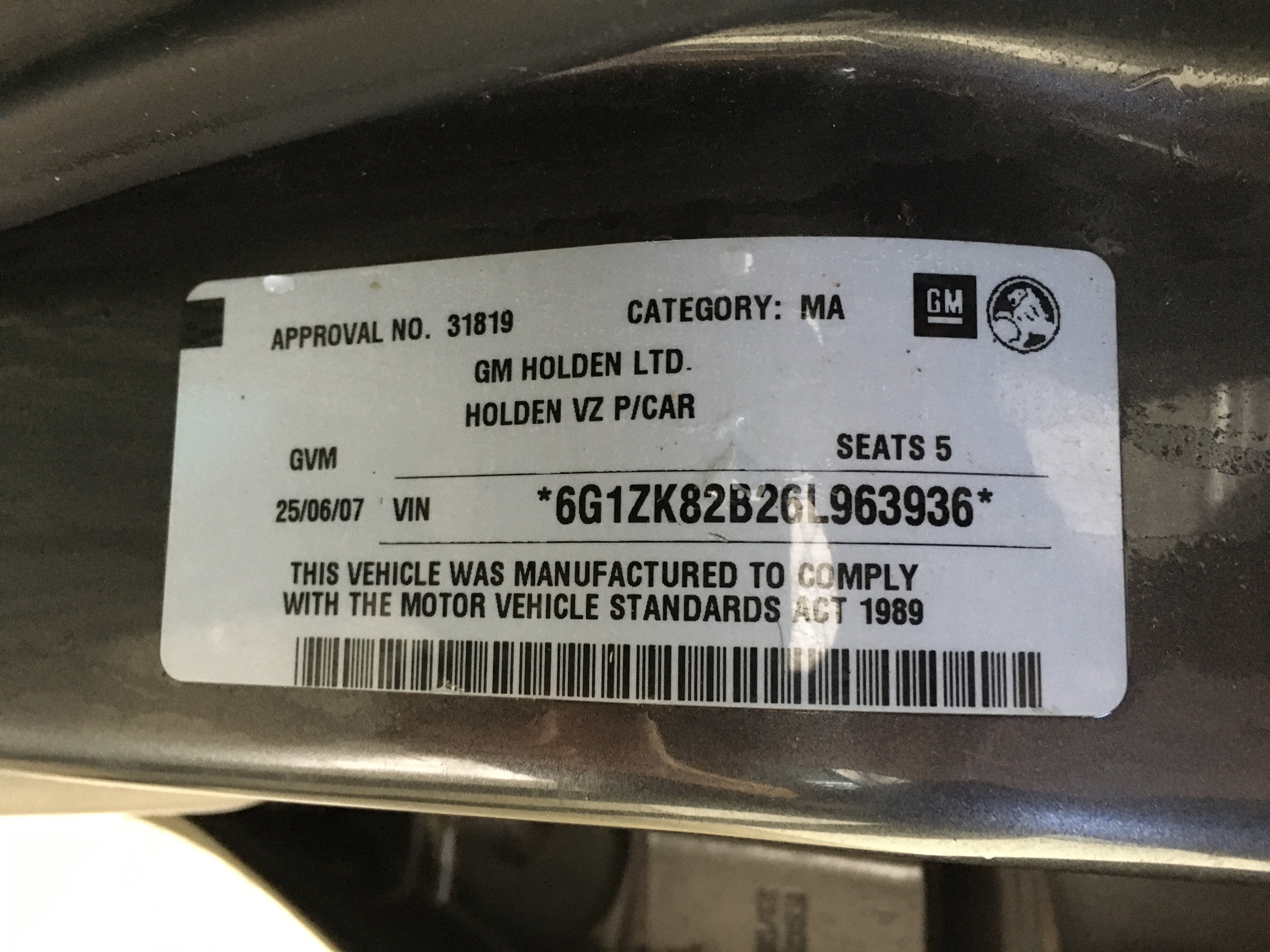 0.5ct 925 Silver Simulated Diamonds Round Pendant Necklace