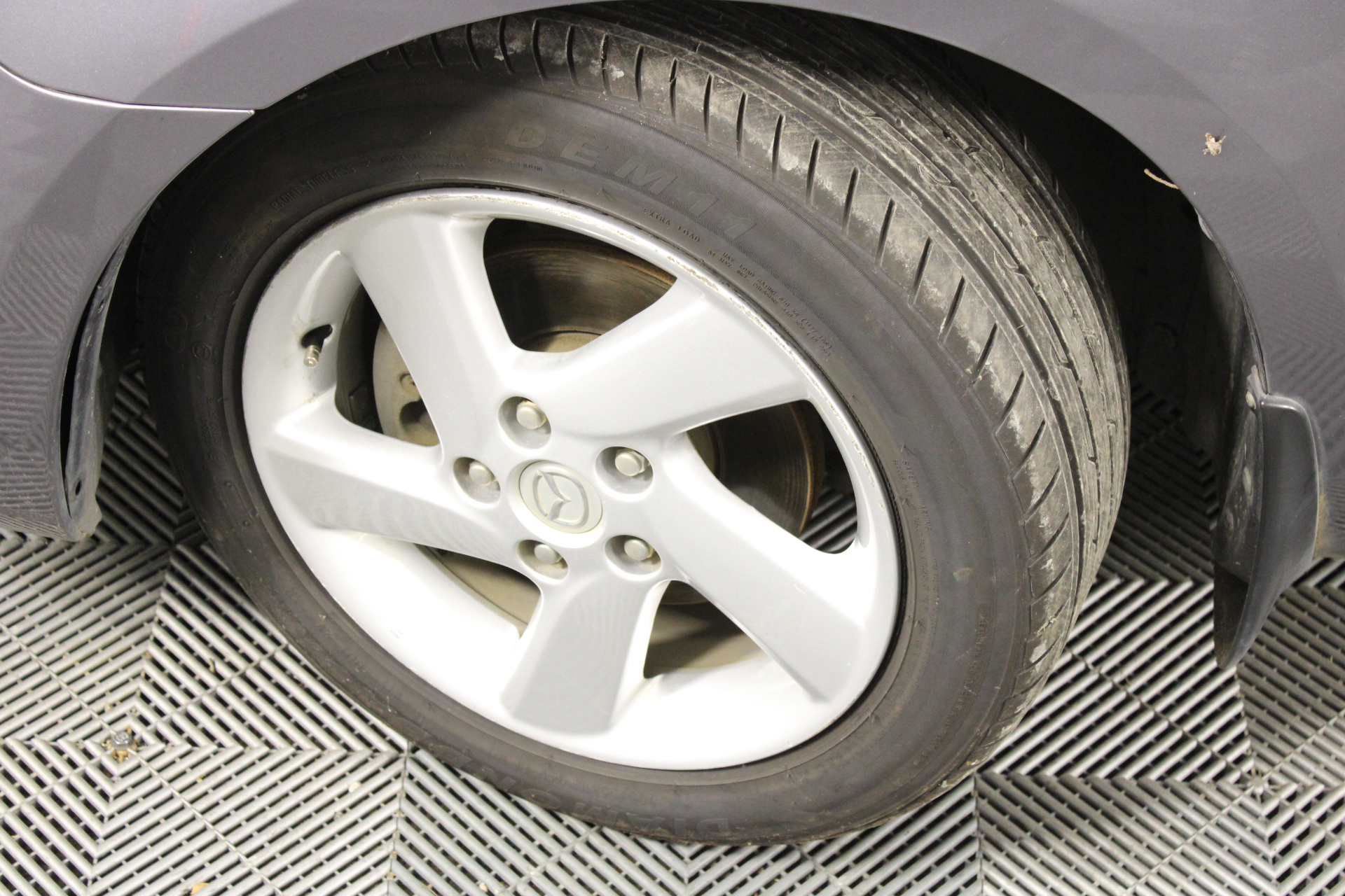 Global Trade Unit 1g (Approx) 999 Pure Silver Coin with Certificate, Invest