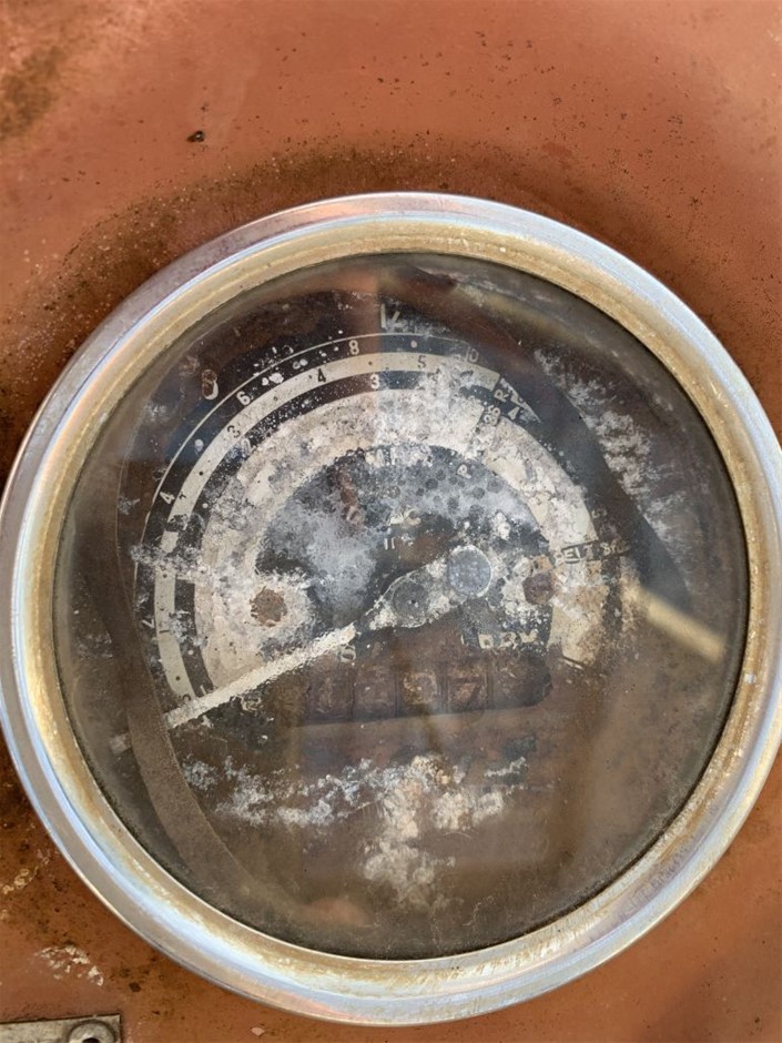 DE'LONGHI Pinguino Compact ES72 CLASSIC Silent Portable Air Conditioner.