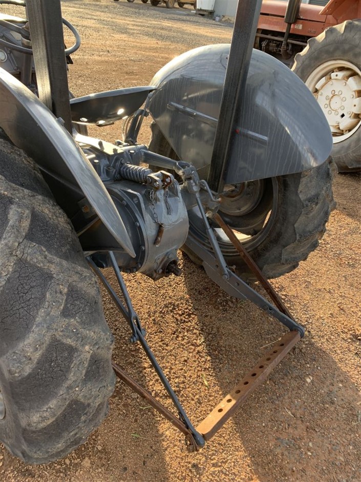 BREVILLE The Bambino Brushed Stainless Steel, 1100 Watt, 54mm Portafilter,