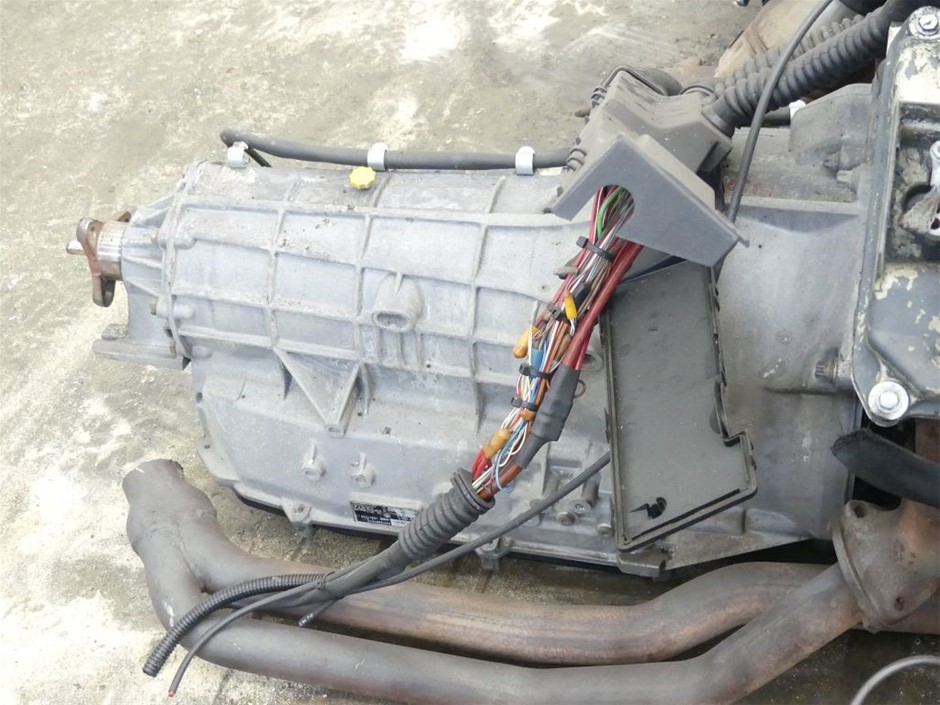 3 x Assorted Baby Toys, 0-6M+, Comprising: 1 x TINY LOVE Boho Chic Collecti