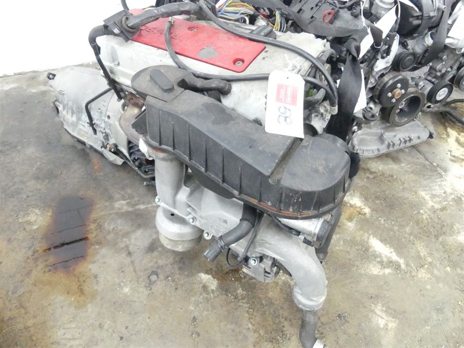 1200 Thread Count Egyptian Cotton Fitted Sheet | White Stripe | Cot Size