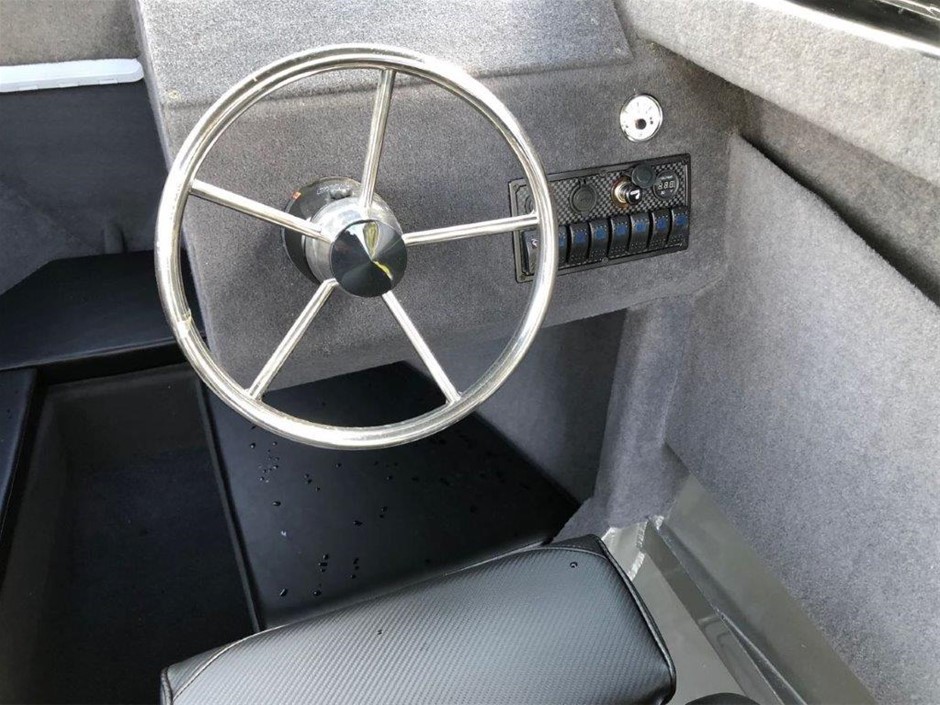 Tolsen Measuring Tape (Industrial)