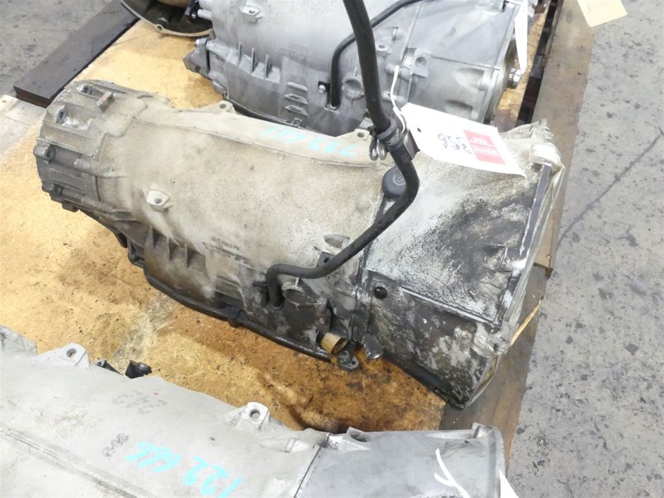 Chain Of Ponds Unchained Gruner Veltliner 2023 (12x 750 mL) SA