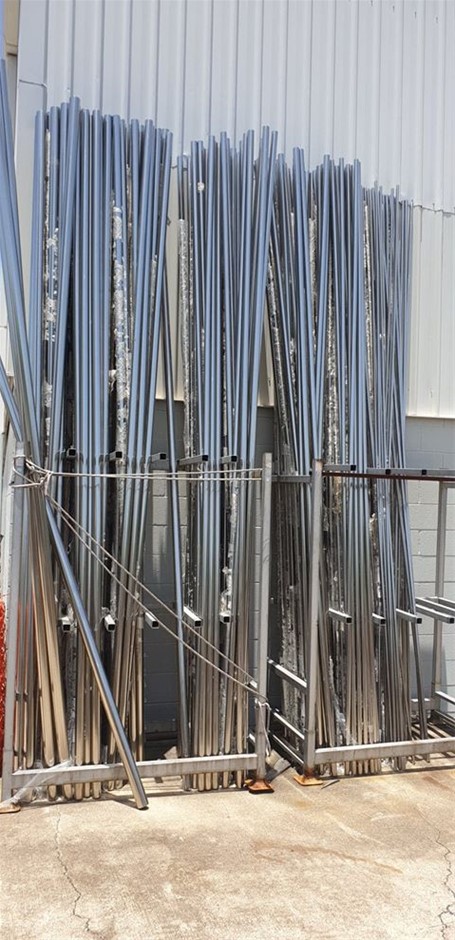 "HOLDEN MONARO" Muscle Car Series 1 0z HSE 999 Fine Silver Coin/token