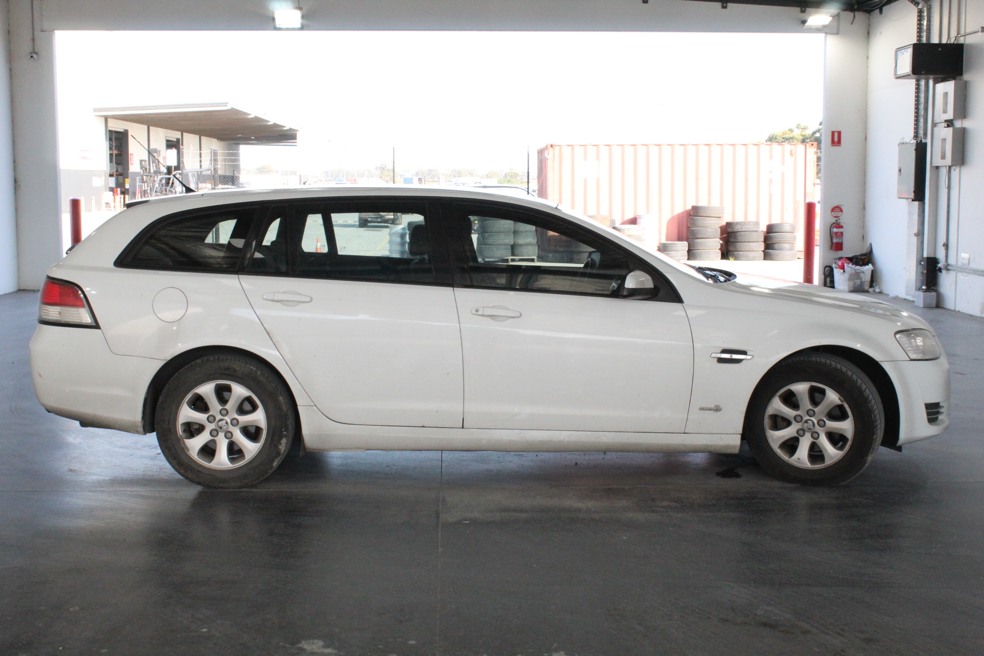 Barramundi Weekender White 2023 (12x 750mL) SEA