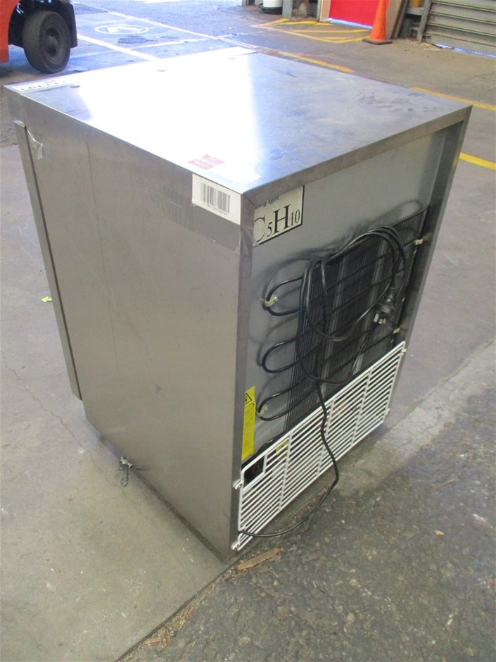 LINDEMAN'S EARLY HARVEST Rose (6x 750mL).