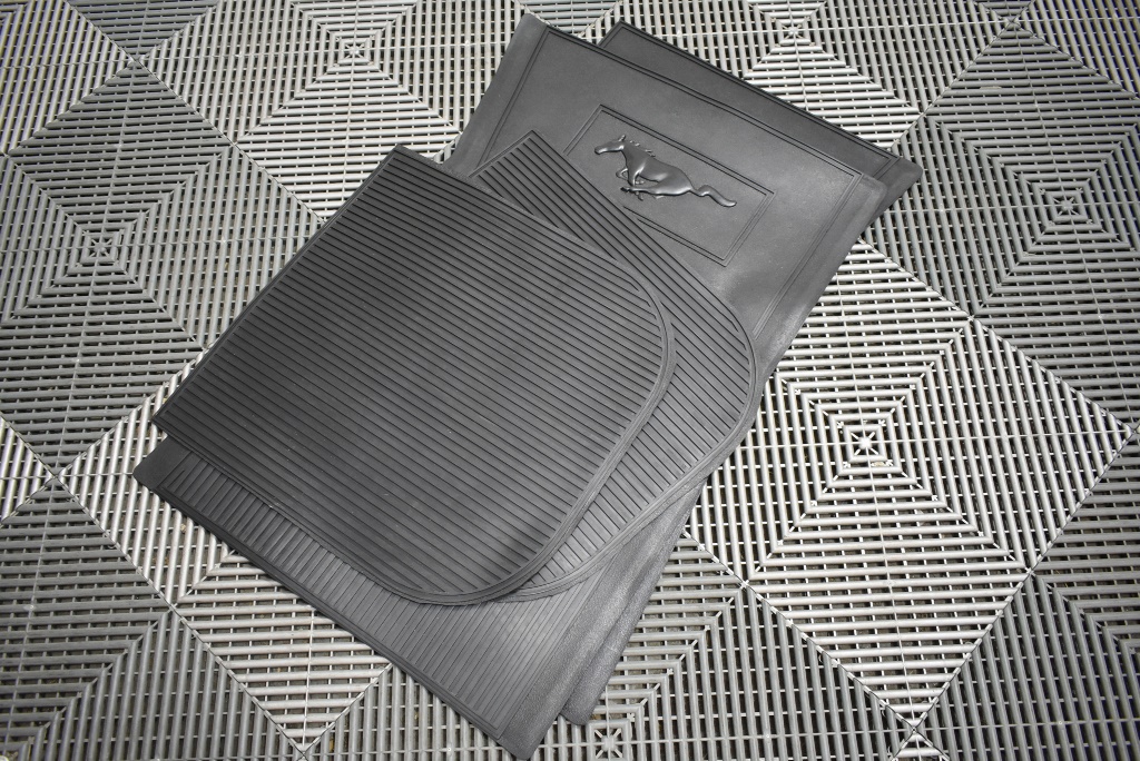 Wolf Blass Red Label Sauvignon Blanc (6x 750mL). Current Vintage Release.