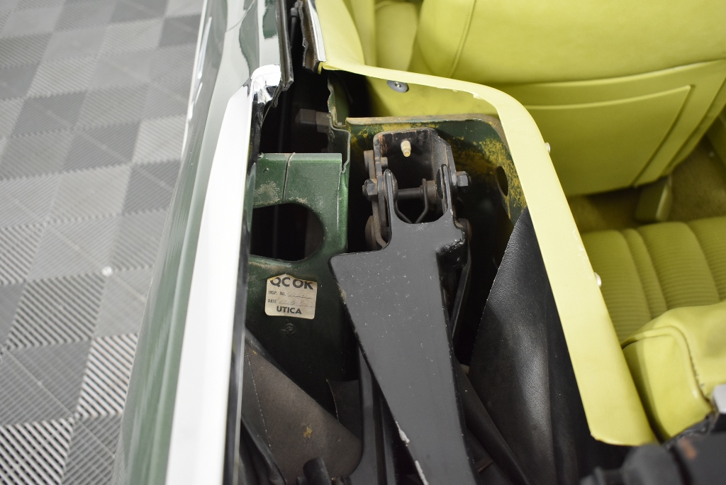 Wolf Blass Red Label Semillon Sauvignon Banc (6x 750mL)