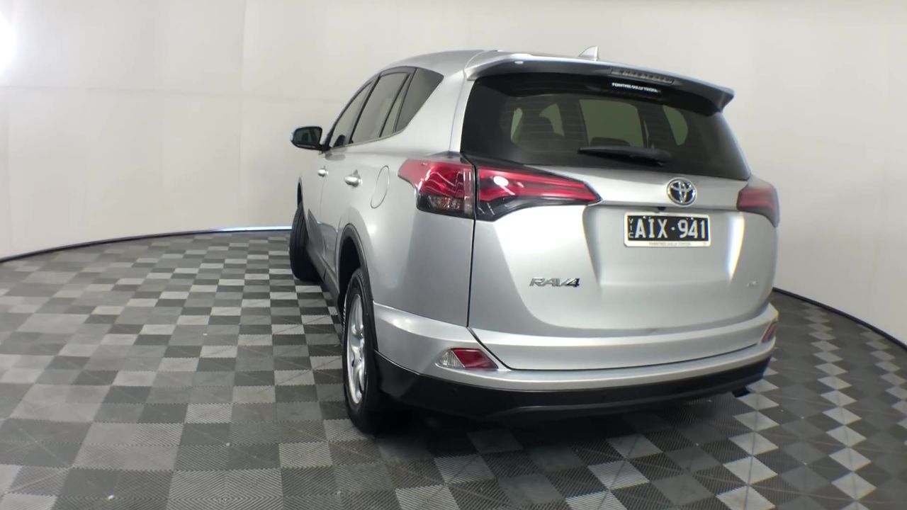 Upside Down Rose (6x 750mL). Current Vintage Release.