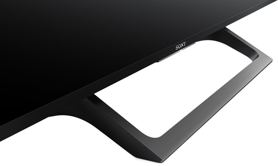 Pierre Armand Vin De France Chardonnay 2023 (6x 750mL), France.