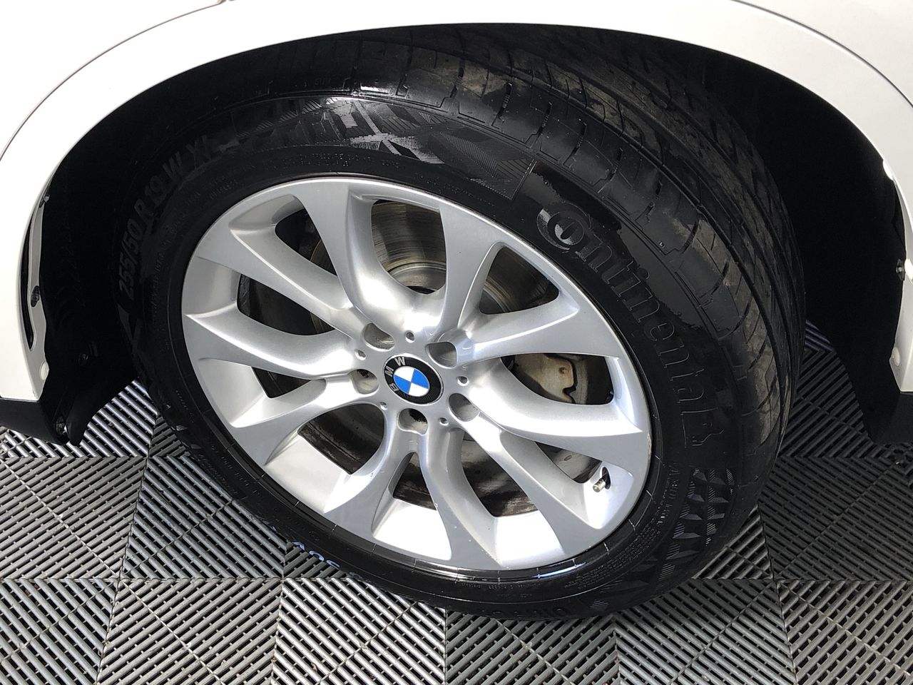 3.55ct 35 Stones Round Emeralds & 2.40ct 18 G/VS Tennis Bracelet 18K Gold