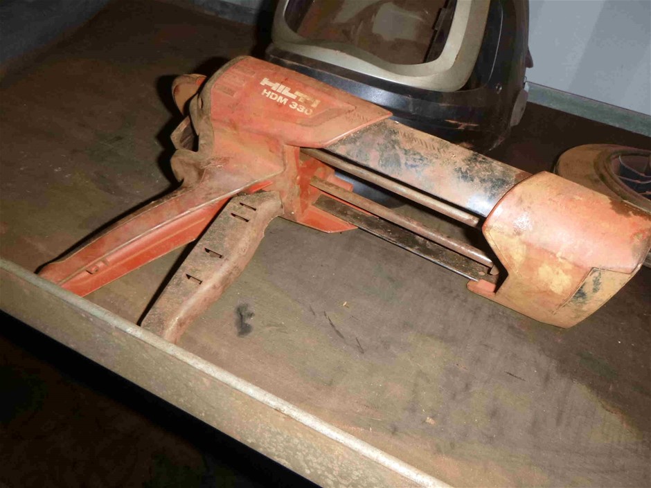 Rhodium Plated Men's Band Ring (4mm) - US Size 11