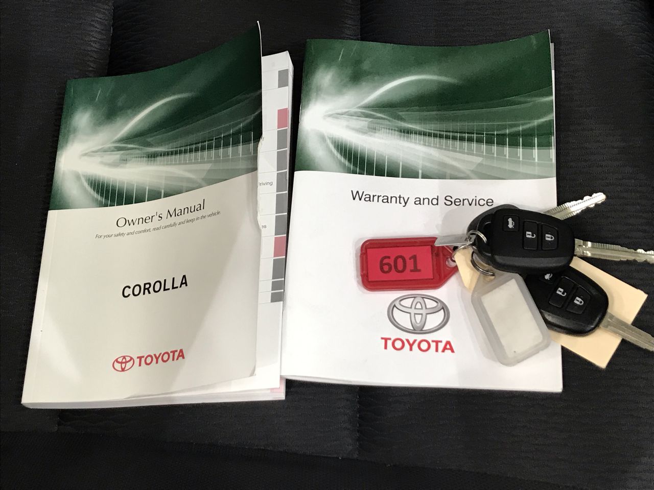 0.07 Carat round 2 white diamond