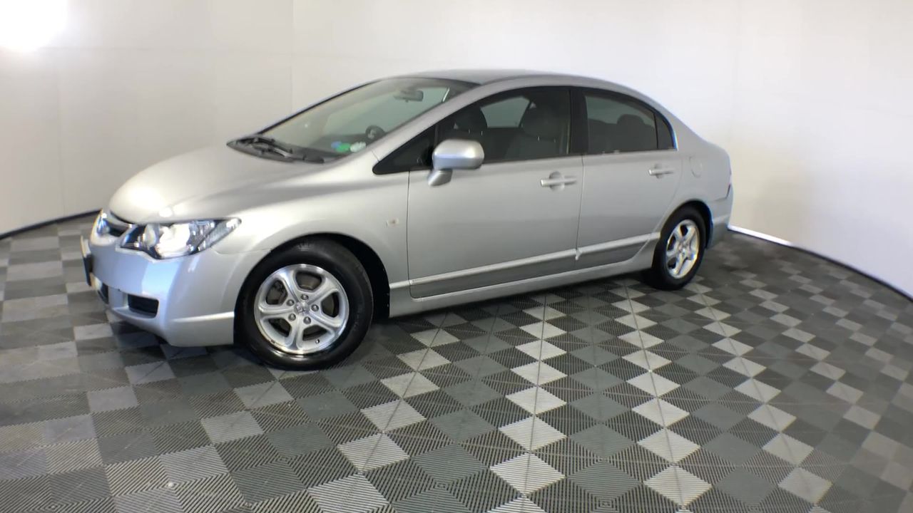 0.40 carat pink square radiant cut deep b orangy pink valu: $28,560