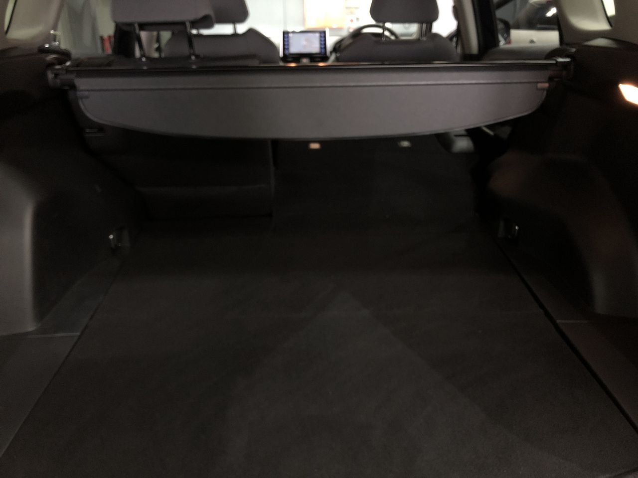 Men's Quartz Watch, Skeleton Design & Mechanical Style, Black/Gold