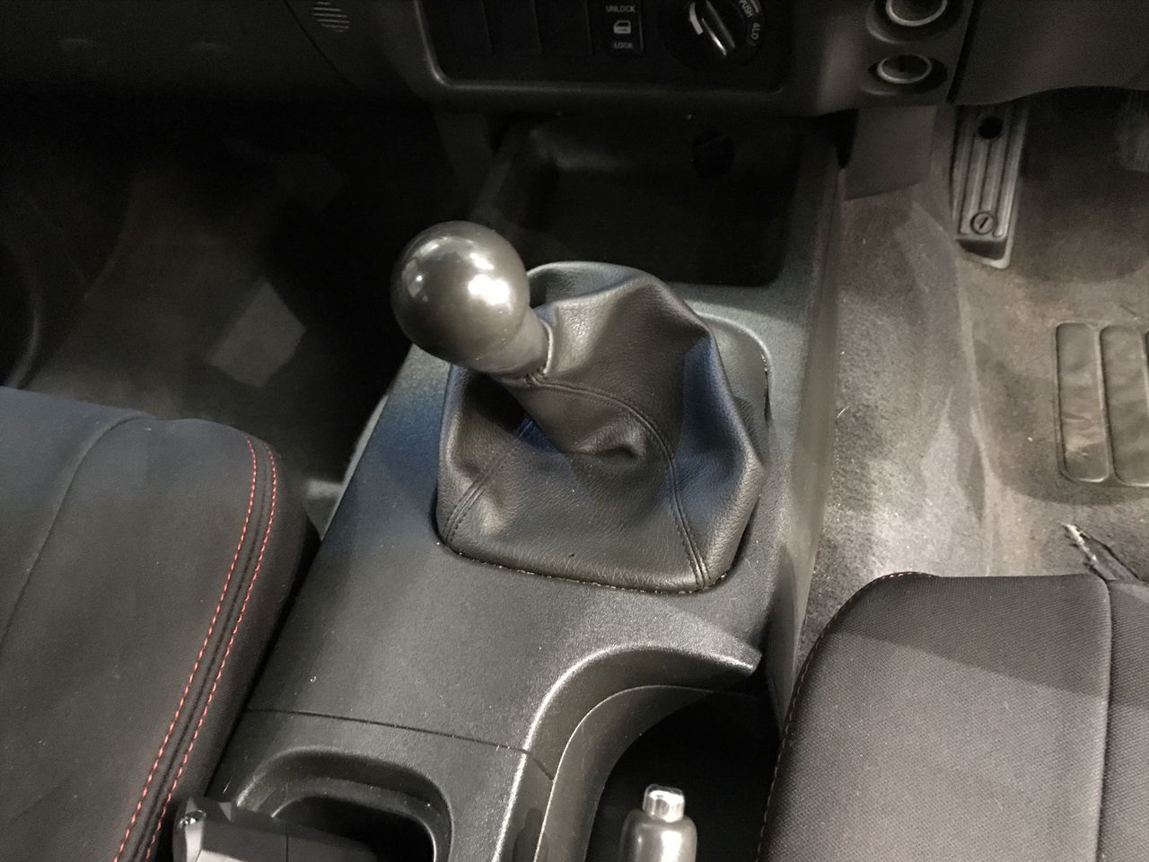 One Kilo of Australia KGV/King George VI/Queen Elizabeth Mix Date