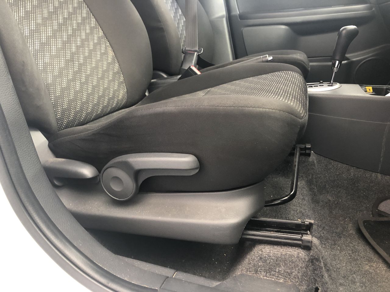 2018 100 Years Of Armistice Purple Poppy 1/10th OZ (Approx) 999 Silver Coin