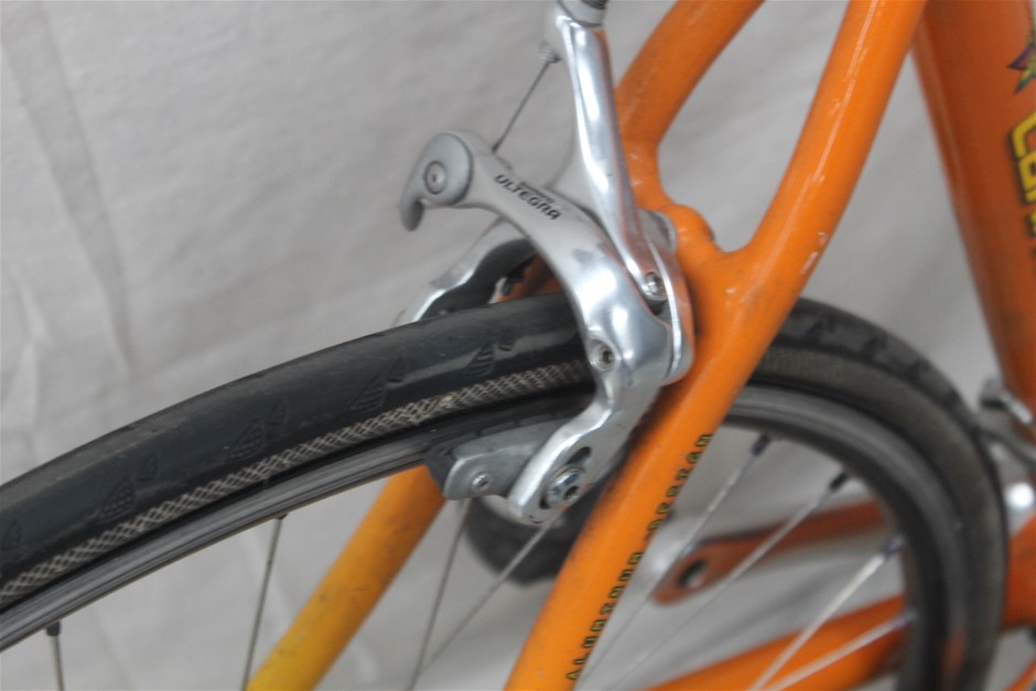 Little Giant Pinot Noir (6x 750mL). Current Vintage Release