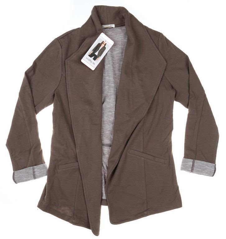 2 x Assorted Water Bottles, Comprising: 1 x THERMOS Alta Series Stainless S