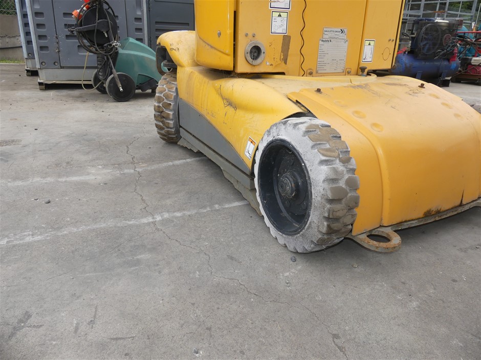 PHILIPS Smart Pedestal Fan Series 3000, Powerful & Ultra-Quiet with SilentW