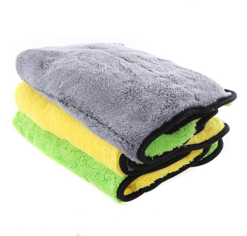 2 x GLAD Foil Heavy Duty, 150m x 30cm. N.B. Not in original packaging.