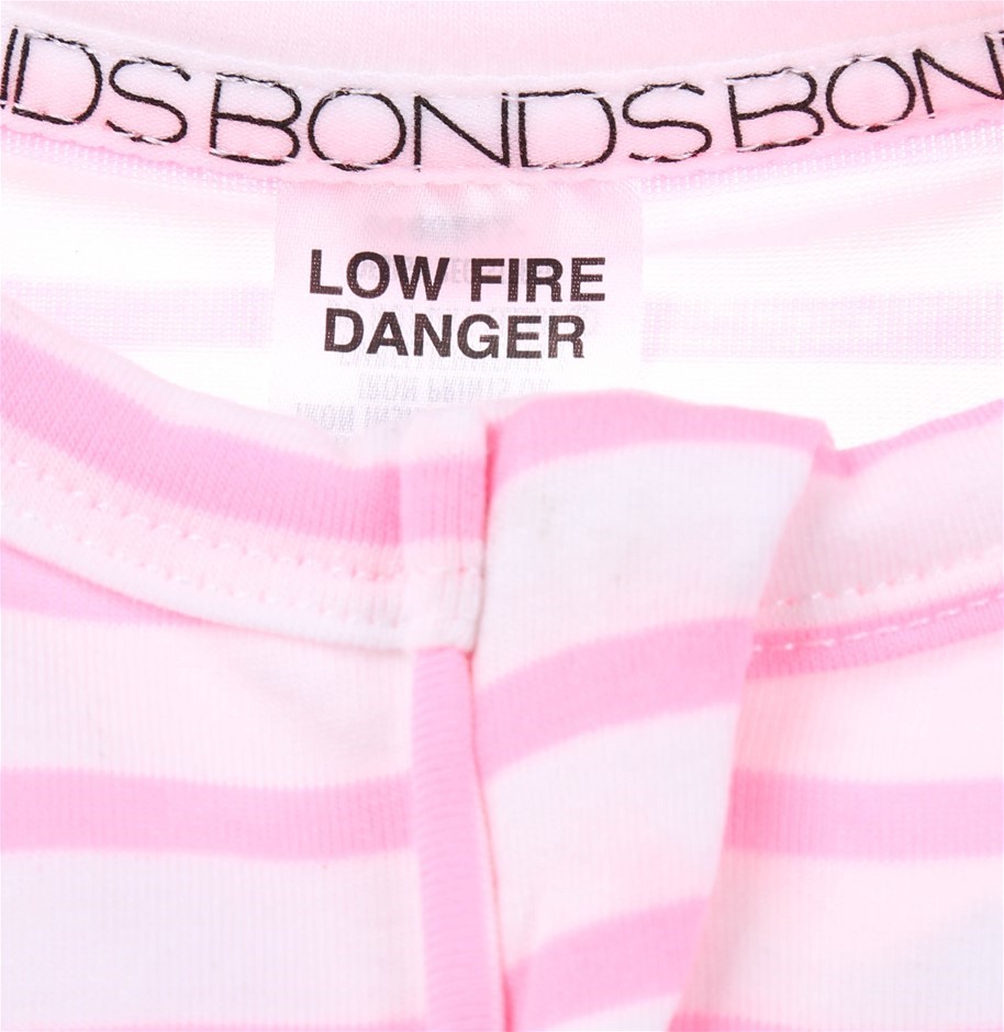 6mm Light Green Flower Jade Gemstones Crystal Beaded Bracelet