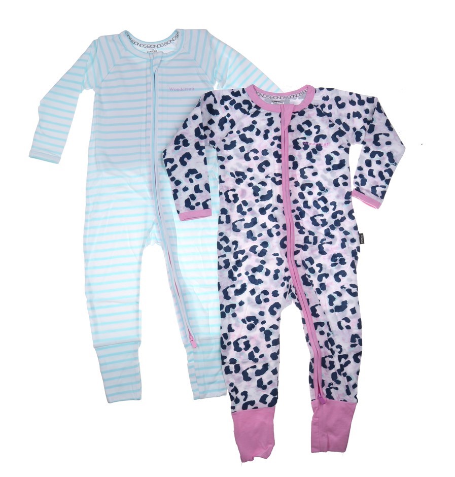 10mm Light Green Flower Jade Gemstones Crystal Beaded Bracelet