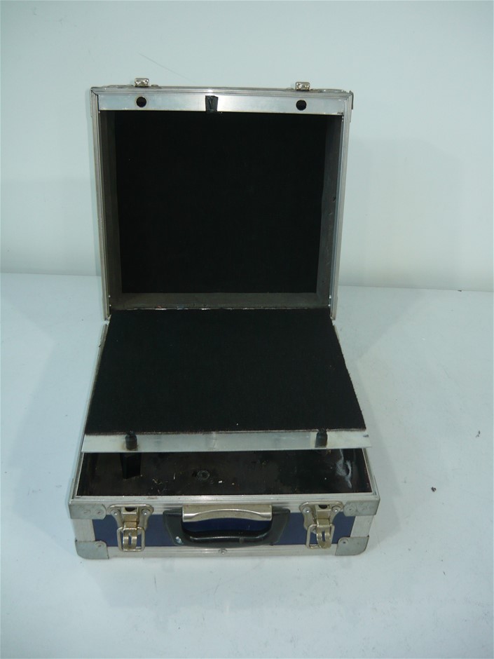 9K Yellow Gold HLW 5mm F/W PEARL DROP EARRINGS