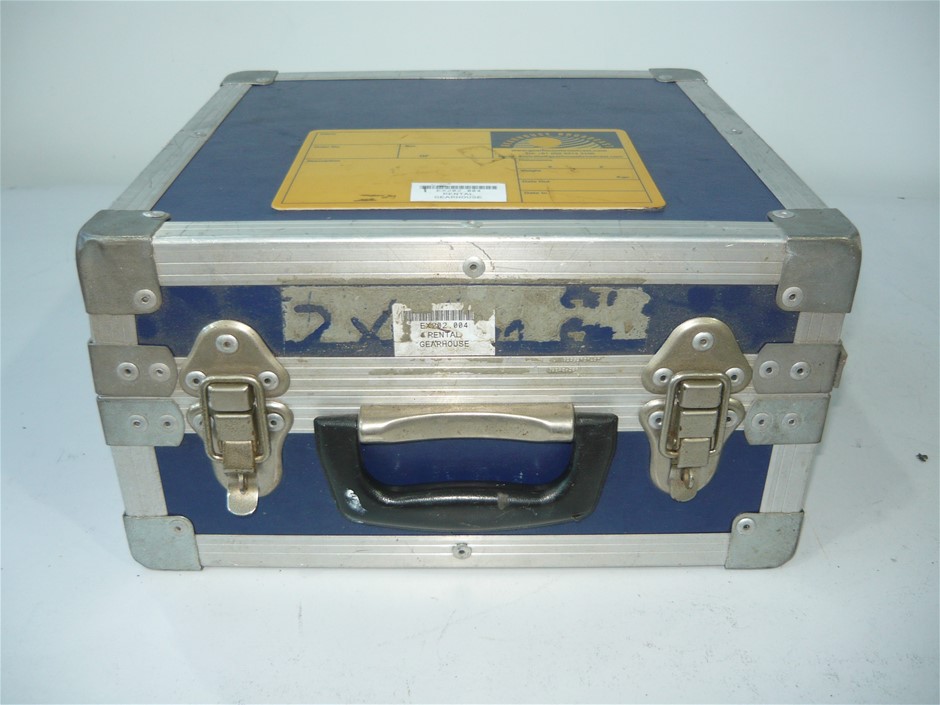 9K Yellow Gold TWIST SLIM STACKER RING