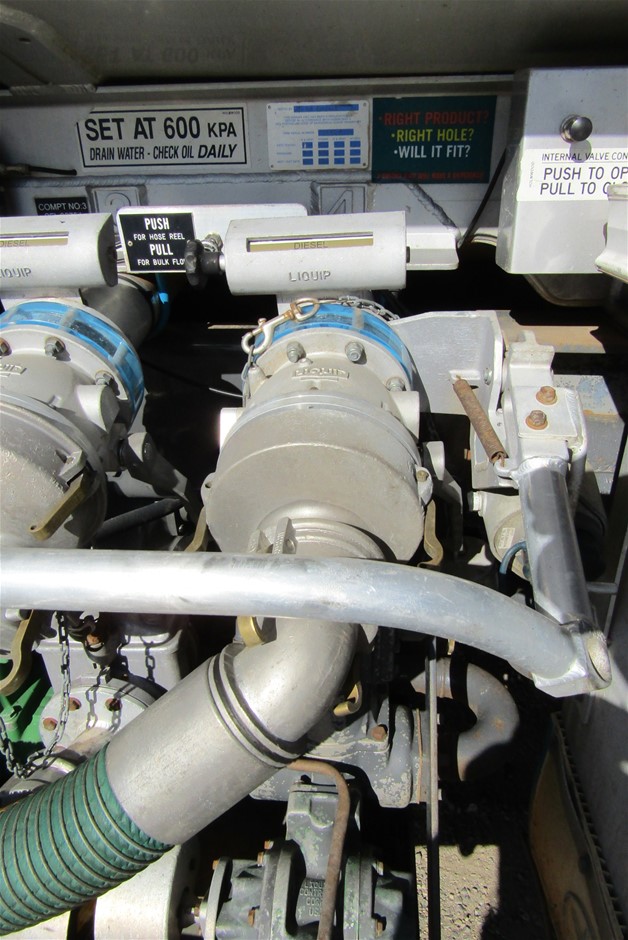 #1 9K YELLOW GOLD INITIAL 'P' NECKLACE 38+5cm