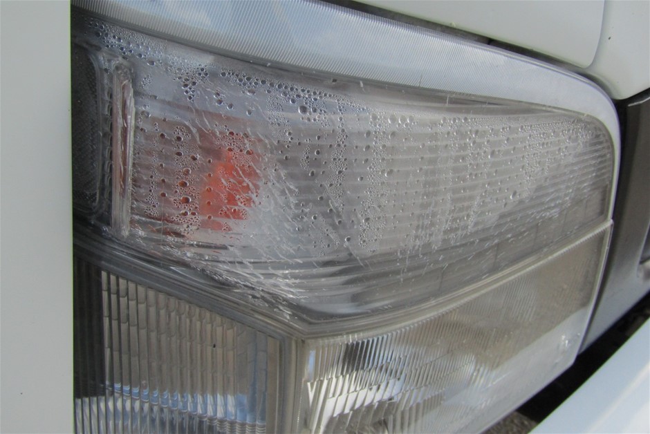 CALVIN KLEIN Women's High Rise Straight 27in Jean, Size 29, 99% Cotton, Sof