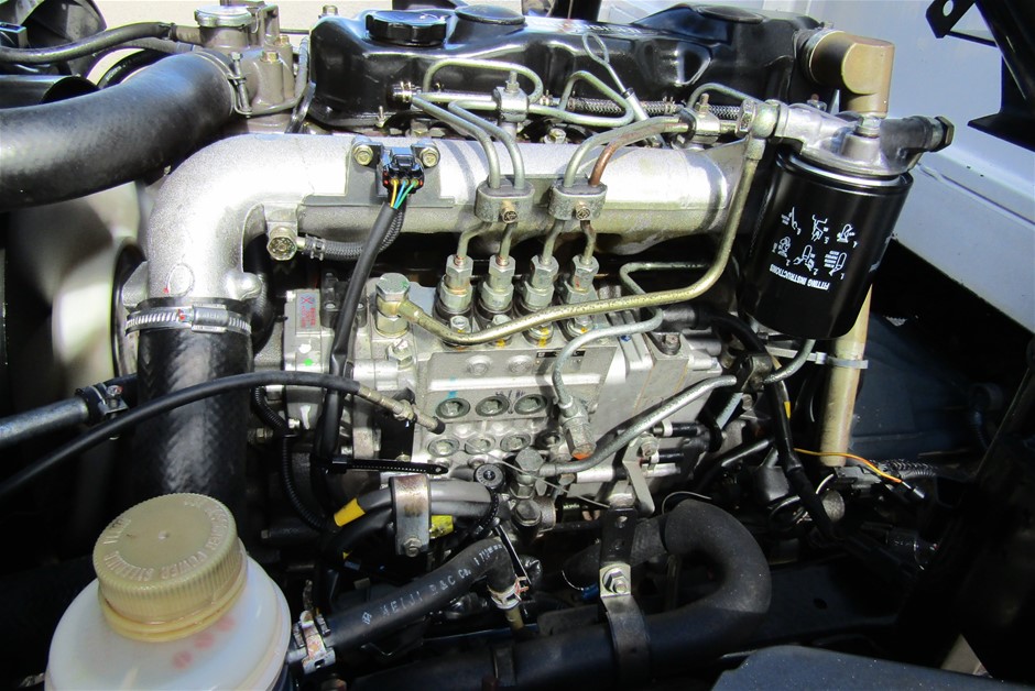 CONVERSE Women's CTAS Shoreline Knit Slip Shoes, Size US5 / EU35, White/Bla