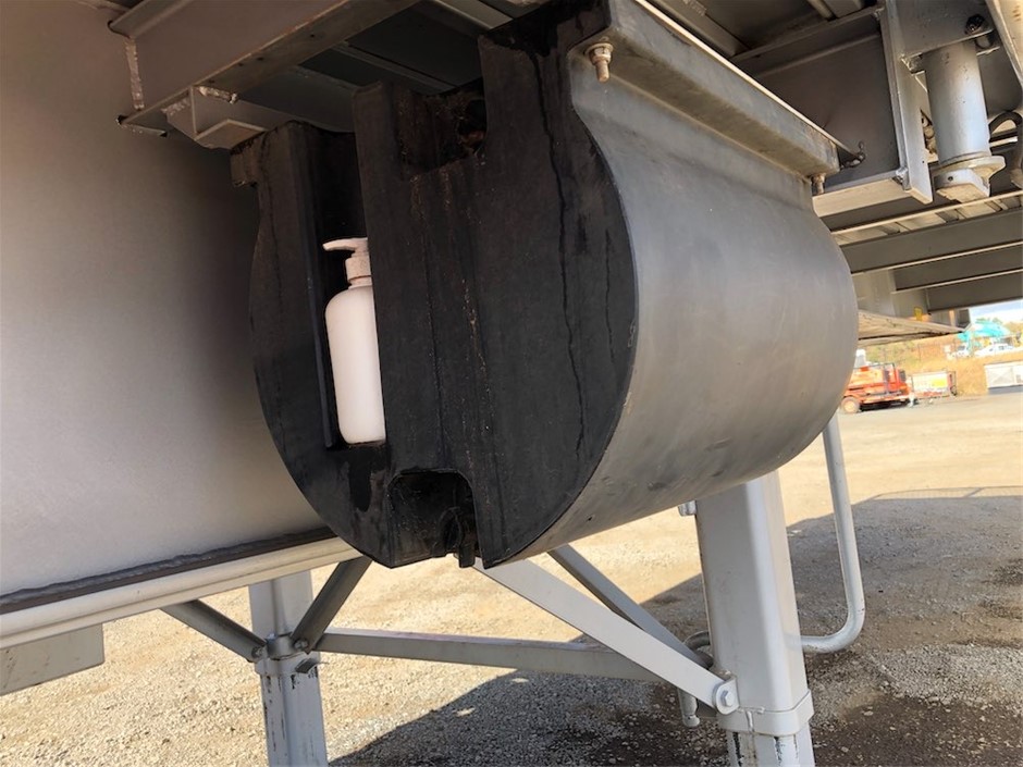 Wolf Blass Yellow Label Cabernet Sauvignon 2021 (6x 750mL).