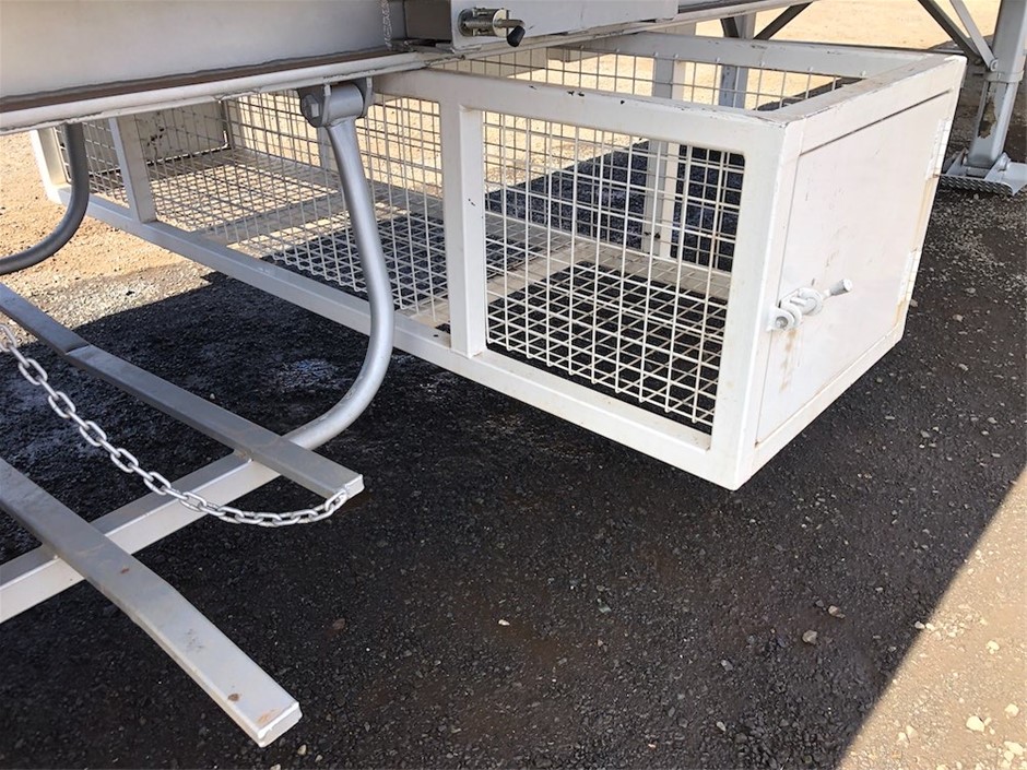 Wolf Blass Yellow Label Chardonnay (6x 750mL). SA