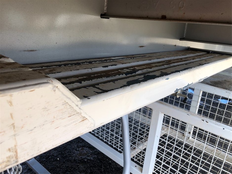 Wolf Blass Yellow Label Merlot (6x 750mL).