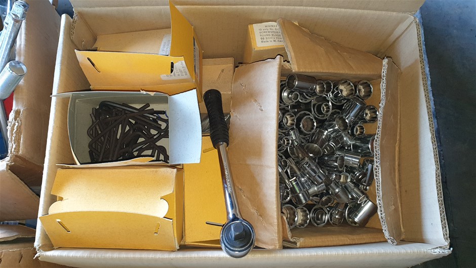 Jacqueline Blanc De Blancs Brut NV (6x 750mL), France.