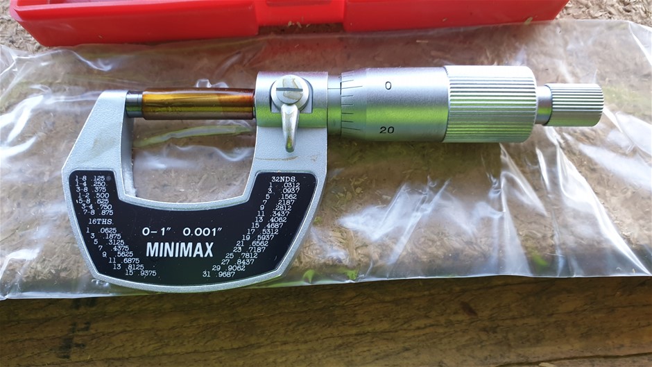 Vitners Cabernet Sauvignon 2017 (6x 750mL) SA