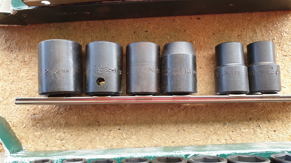 Mixed Aussie Red & White Pack #2 (12x 750mL), Multi Region.