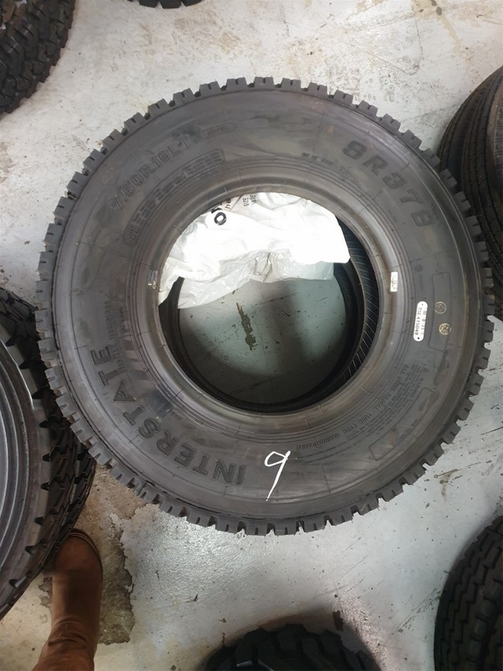 DYSON AIR WRAP Complete Long Dryer - Nickel/Copper. NB: minor use, no packa