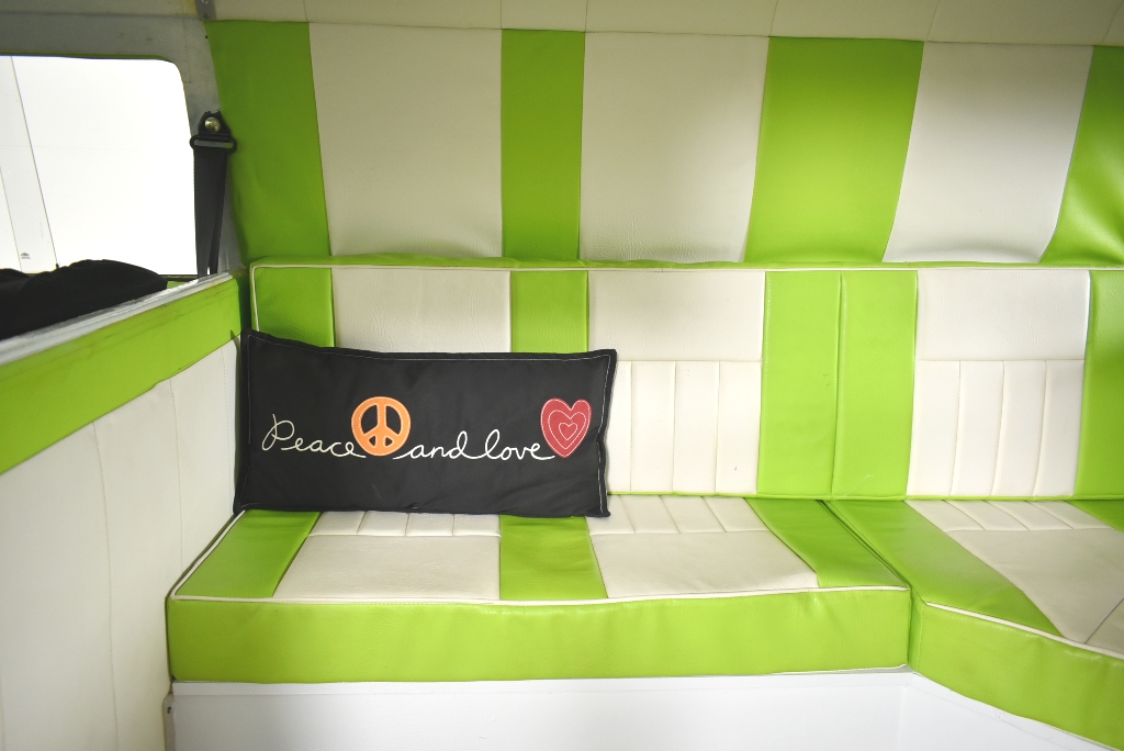 Kodak CHARMERA Keychain Mini Digital Camera Collectable Blind Box Single Bo