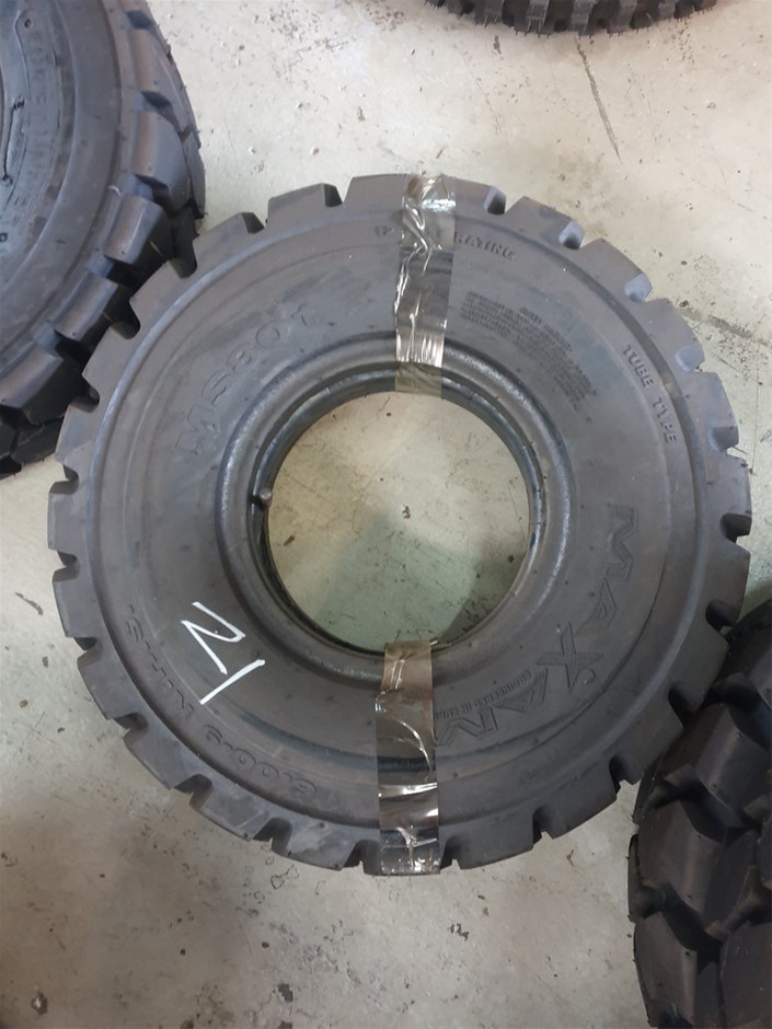 LEGO DUPLO Interactive Adventure Train Toy, Toddler Learning Toy for 2+ Yea