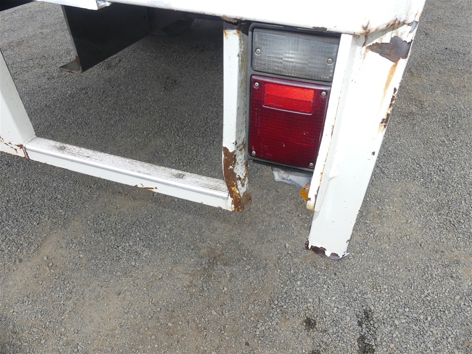 Classic 2mm Stainless Steel Delicate Twist Chain Necklace - 60cm (yellow)