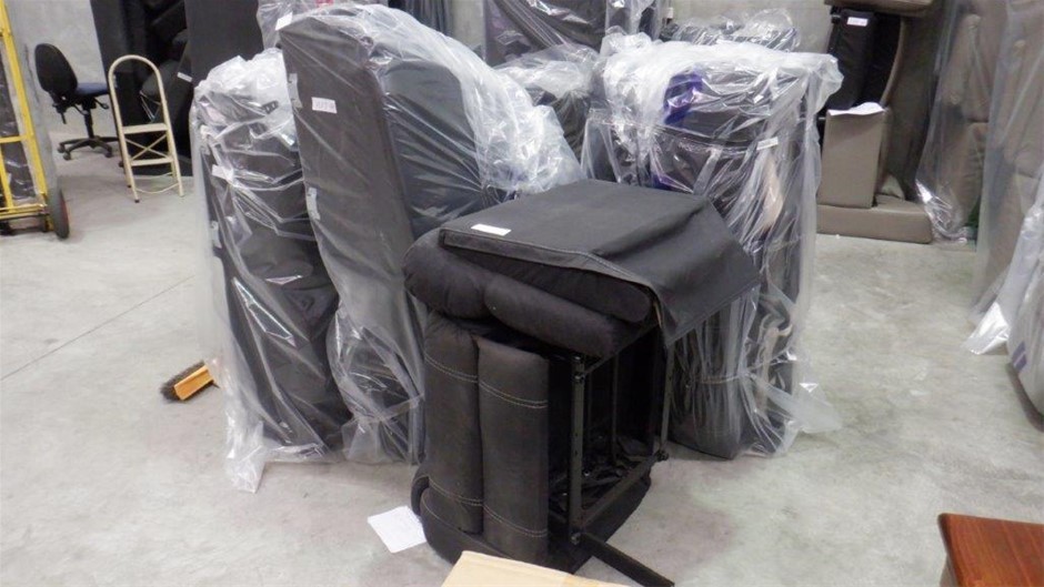 De Bortoli `Sacred Hill` Sparkling Brut NV (6x 750mL), Riverina, NSW.