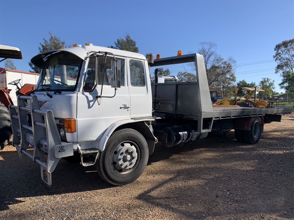 Jules Roy Chardonnay 2023 (6x 750mL), France.