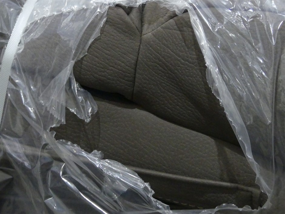 St Huberts The Stag Chardonnay (6x 750mL).