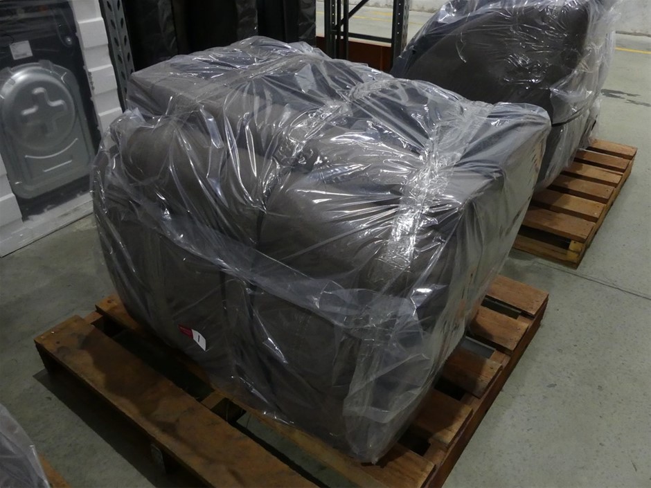 St Huberts The Stag Pinot Grigio (6x 750mL).